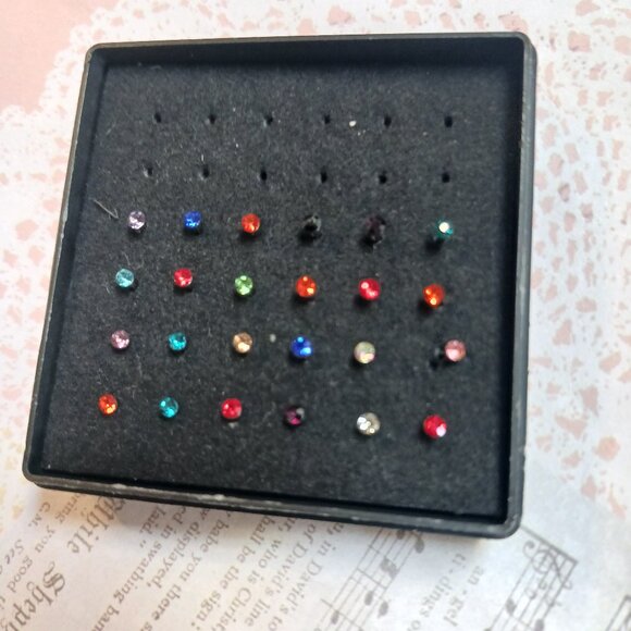 Stainless Steel Crystal Nose Studs Nose Pins 24 Piece Lot NWT - Picture 1 of 3